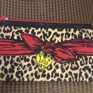 Leopard pouch new with out tag